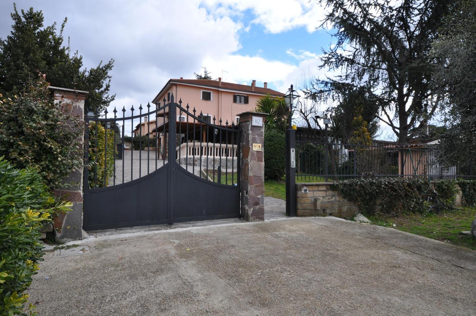 Casale De Santis Hotel Rome Bagian luar foto